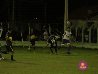 
<a style='margin-left: 5px;' class='btn btn-xs btn-social btn-facebook' href='https://www.facebook.com/sharer/sharer.php?u=https://boladovale.com.br/imgs/800-800-90/conteudo/fotos/1360/mg9410.jpg' rel='popup' data-width='500' data-height='400'><i class='fa fa-facebook'></i>Compartilhar <span class='hidden-xs'>no Facebook</span>
</a> 
<a class='btn btn-default btn-xs' target='_blank' href='imgs/800-800-90/conteudo/fotos/1360/mg9410.jpg'>
<span class='glyphicon glyphicon-cloud-download'></span> Salvar
</a> 
<span></span>