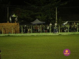 
<a style='margin-left: 5px;' class='btn btn-xs btn-social btn-facebook' href='https://www.facebook.com/sharer/sharer.php?u=https://boladovale.com.br/imgs/800-800-90/conteudo/fotos/1360/mg9424.jpg' rel='popup' data-width='500' data-height='400'><i class='fa fa-facebook'></i>Compartilhar <span class='hidden-xs'>no Facebook</span>
</a> 
<a class='btn btn-default btn-xs' target='_blank' href='imgs/800-800-90/conteudo/fotos/1360/mg9424.jpg'>
<span class='glyphicon glyphicon-cloud-download'></span> Salvar
</a> 
<span></span>