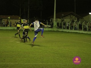 
<a style='margin-left: 5px;' class='btn btn-xs btn-social btn-facebook' href='https://www.facebook.com/sharer/sharer.php?u=https://boladovale.com.br/imgs/800-800-90/conteudo/fotos/1360/mg9430.jpg' rel='popup' data-width='500' data-height='400'><i class='fa fa-facebook'></i>Compartilhar <span class='hidden-xs'>no Facebook</span>
</a> 
<a class='btn btn-default btn-xs' target='_blank' href='imgs/800-800-90/conteudo/fotos/1360/mg9430.jpg'>
<span class='glyphicon glyphicon-cloud-download'></span> Salvar
</a> 
<span></span>