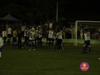 
<a style='margin-left: 5px;' class='btn btn-xs btn-social btn-facebook' href='https://www.facebook.com/sharer/sharer.php?u=https://boladovale.com.br/imgs/800-800-90/conteudo/fotos/1360/mg9460.jpg' rel='popup' data-width='500' data-height='400'><i class='fa fa-facebook'></i>Compartilhar <span class='hidden-xs'>no Facebook</span>
</a> 
<a class='btn btn-default btn-xs' target='_blank' href='imgs/800-800-90/conteudo/fotos/1360/mg9460.jpg'>
<span class='glyphicon glyphicon-cloud-download'></span> Salvar
</a> 
<span></span>