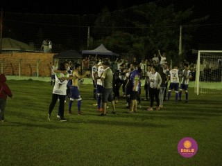 
<a style='margin-left: 5px;' class='btn btn-xs btn-social btn-facebook' href='https://www.facebook.com/sharer/sharer.php?u=https://boladovale.com.br/imgs/800-800-90/conteudo/fotos/1360/mg9464.jpg' rel='popup' data-width='500' data-height='400'><i class='fa fa-facebook'></i>Compartilhar <span class='hidden-xs'>no Facebook</span>
</a> 
<a class='btn btn-default btn-xs' target='_blank' href='imgs/800-800-90/conteudo/fotos/1360/mg9464.jpg'>
<span class='glyphicon glyphicon-cloud-download'></span> Salvar
</a> 
<span></span>