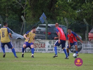 
<a style='margin-left: 5px;' class='btn btn-xs btn-social btn-facebook' href='https://www.facebook.com/sharer/sharer.php?u=https://boladovale.com.br/imgs/800-800-90/conteudo/fotos/1361/img8498.jpg' rel='popup' data-width='500' data-height='400'><i class='fa fa-facebook'></i>Compartilhar <span class='hidden-xs'>no Facebook</span>
</a> 
<a class='btn btn-default btn-xs' target='_blank' href='imgs/800-800-90/conteudo/fotos/1361/img8498.jpg'>
<span class='glyphicon glyphicon-cloud-download'></span> Salvar
</a> 
<span></span>