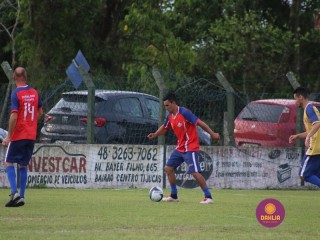 
<a style='margin-left: 5px;' class='btn btn-xs btn-social btn-facebook' href='https://www.facebook.com/sharer/sharer.php?u=https://boladovale.com.br/imgs/800-800-90/conteudo/fotos/1361/img8499.jpg' rel='popup' data-width='500' data-height='400'><i class='fa fa-facebook'></i>Compartilhar <span class='hidden-xs'>no Facebook</span>
</a> 
<a class='btn btn-default btn-xs' target='_blank' href='imgs/800-800-90/conteudo/fotos/1361/img8499.jpg'>
<span class='glyphicon glyphicon-cloud-download'></span> Salvar
</a> 
<span></span>