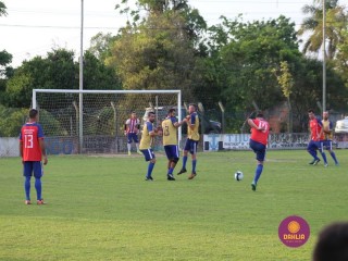 
<a style='margin-left: 5px;' class='btn btn-xs btn-social btn-facebook' href='https://www.facebook.com/sharer/sharer.php?u=https://boladovale.com.br/imgs/800-800-90/conteudo/fotos/1361/img8562.jpg' rel='popup' data-width='500' data-height='400'><i class='fa fa-facebook'></i>Compartilhar <span class='hidden-xs'>no Facebook</span>
</a> 
<a class='btn btn-default btn-xs' target='_blank' href='imgs/800-800-90/conteudo/fotos/1361/img8562.jpg'>
<span class='glyphicon glyphicon-cloud-download'></span> Salvar
</a> 
<span></span>