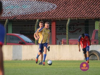 
<a style='margin-left: 5px;' class='btn btn-xs btn-social btn-facebook' href='https://www.facebook.com/sharer/sharer.php?u=https://boladovale.com.br/imgs/800-800-90/conteudo/fotos/1361/img8574.jpg' rel='popup' data-width='500' data-height='400'><i class='fa fa-facebook'></i>Compartilhar <span class='hidden-xs'>no Facebook</span>
</a> 
<a class='btn btn-default btn-xs' target='_blank' href='imgs/800-800-90/conteudo/fotos/1361/img8574.jpg'>
<span class='glyphicon glyphicon-cloud-download'></span> Salvar
</a> 
<span></span>