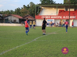 
<a style='margin-left: 5px;' class='btn btn-xs btn-social btn-facebook' href='https://www.facebook.com/sharer/sharer.php?u=https://boladovale.com.br/imgs/800-800-90/conteudo/fotos/1361/img8592.jpg' rel='popup' data-width='500' data-height='400'><i class='fa fa-facebook'></i>Compartilhar <span class='hidden-xs'>no Facebook</span>
</a> 
<a class='btn btn-default btn-xs' target='_blank' href='imgs/800-800-90/conteudo/fotos/1361/img8592.jpg'>
<span class='glyphicon glyphicon-cloud-download'></span> Salvar
</a> 
<span></span>