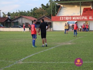 
<a style='margin-left: 5px;' class='btn btn-xs btn-social btn-facebook' href='https://www.facebook.com/sharer/sharer.php?u=https://boladovale.com.br/imgs/800-800-90/conteudo/fotos/1361/img8593.jpg' rel='popup' data-width='500' data-height='400'><i class='fa fa-facebook'></i>Compartilhar <span class='hidden-xs'>no Facebook</span>
</a> 
<a class='btn btn-default btn-xs' target='_blank' href='imgs/800-800-90/conteudo/fotos/1361/img8593.jpg'>
<span class='glyphicon glyphicon-cloud-download'></span> Salvar
</a> 
<span></span>