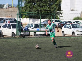 
<a style='margin-left: 5px;' class='btn btn-xs btn-social btn-facebook' href='https://www.facebook.com/sharer/sharer.php?u=https://boladovale.com.br/imgs/800-800-90/conteudo/fotos/1365/img9718.jpg' rel='popup' data-width='500' data-height='400'><i class='fa fa-facebook'></i>Compartilhar <span class='hidden-xs'>no Facebook</span>
</a> 
<a class='btn btn-default btn-xs' target='_blank' href='imgs/800-800-90/conteudo/fotos/1365/img9718.jpg'>
<span class='glyphicon glyphicon-cloud-download'></span> Salvar
</a> 
<span></span>