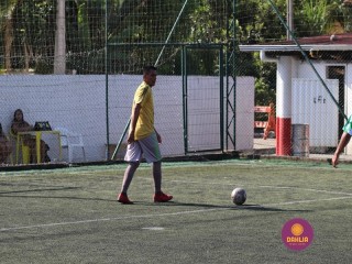 
<a style='margin-left: 5px;' class='btn btn-xs btn-social btn-facebook' href='https://www.facebook.com/sharer/sharer.php?u=https://boladovale.com.br/imgs/800-800-90/conteudo/fotos/1365/img9721.jpg' rel='popup' data-width='500' data-height='400'><i class='fa fa-facebook'></i>Compartilhar <span class='hidden-xs'>no Facebook</span>
</a> 
<a class='btn btn-default btn-xs' target='_blank' href='imgs/800-800-90/conteudo/fotos/1365/img9721.jpg'>
<span class='glyphicon glyphicon-cloud-download'></span> Salvar
</a> 
<span></span>