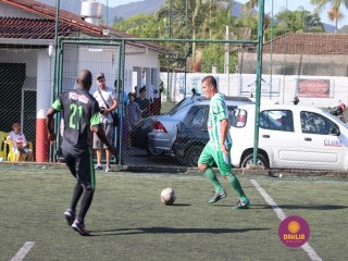 
<a style='margin-left: 5px;' class='btn btn-xs btn-social btn-facebook' href='https://www.facebook.com/sharer/sharer.php?u=https://boladovale.com.br/imgs/800-800-90/conteudo/fotos/1365/img9725.jpg' rel='popup' data-width='500' data-height='400'><i class='fa fa-facebook'></i>Compartilhar <span class='hidden-xs'>no Facebook</span>
</a> 
<a class='btn btn-default btn-xs' target='_blank' href='imgs/800-800-90/conteudo/fotos/1365/img9725.jpg'>
<span class='glyphicon glyphicon-cloud-download'></span> Salvar
</a> 
<span></span>