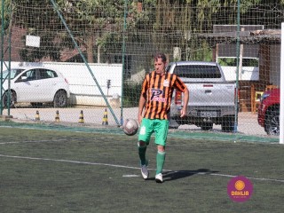 
<a style='margin-left: 5px;' class='btn btn-xs btn-social btn-facebook' href='https://www.facebook.com/sharer/sharer.php?u=https://boladovale.com.br/imgs/800-800-90/conteudo/fotos/1365/img9726.jpg' rel='popup' data-width='500' data-height='400'><i class='fa fa-facebook'></i>Compartilhar <span class='hidden-xs'>no Facebook</span>
</a> 
<a class='btn btn-default btn-xs' target='_blank' href='imgs/800-800-90/conteudo/fotos/1365/img9726.jpg'>
<span class='glyphicon glyphicon-cloud-download'></span> Salvar
</a> 
<span></span>