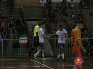 
<a style='margin-left: 5px;' class='btn btn-xs btn-social btn-facebook' href='https://www.facebook.com/sharer/sharer.php?u=https://boladovale.com.br/imgs/800-800-90/conteudo/fotos/1367/mg0347.jpg' rel='popup' data-width='500' data-height='400'><i class='fa fa-facebook'></i>Compartilhar <span class='hidden-xs'>no Facebook</span>
</a> 
<a class='btn btn-default btn-xs' target='_blank' href='imgs/800-800-90/conteudo/fotos/1367/mg0347.jpg'>
<span class='glyphicon glyphicon-cloud-download'></span> Salvar
</a> 
<span></span>