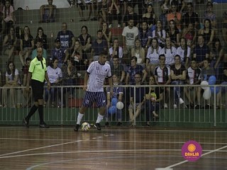 
<a style='margin-left: 5px;' class='btn btn-xs btn-social btn-facebook' href='https://www.facebook.com/sharer/sharer.php?u=https://boladovale.com.br/imgs/800-800-90/conteudo/fotos/1367/mg0358.jpg' rel='popup' data-width='500' data-height='400'><i class='fa fa-facebook'></i>Compartilhar <span class='hidden-xs'>no Facebook</span>
</a> 
<a class='btn btn-default btn-xs' target='_blank' href='imgs/800-800-90/conteudo/fotos/1367/mg0358.jpg'>
<span class='glyphicon glyphicon-cloud-download'></span> Salvar
</a> 
<span></span>