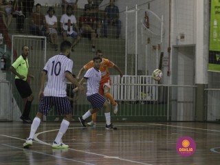 
<a style='margin-left: 5px;' class='btn btn-xs btn-social btn-facebook' href='https://www.facebook.com/sharer/sharer.php?u=https://boladovale.com.br/imgs/800-800-90/conteudo/fotos/1367/mg0364.jpg' rel='popup' data-width='500' data-height='400'><i class='fa fa-facebook'></i>Compartilhar <span class='hidden-xs'>no Facebook</span>
</a> 
<a class='btn btn-default btn-xs' target='_blank' href='imgs/800-800-90/conteudo/fotos/1367/mg0364.jpg'>
<span class='glyphicon glyphicon-cloud-download'></span> Salvar
</a> 
<span></span>