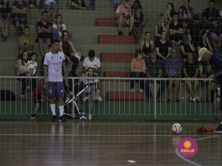 
<a style='margin-left: 5px;' class='btn btn-xs btn-social btn-facebook' href='https://www.facebook.com/sharer/sharer.php?u=https://boladovale.com.br/imgs/800-800-90/conteudo/fotos/1367/mg0382.jpg' rel='popup' data-width='500' data-height='400'><i class='fa fa-facebook'></i>Compartilhar <span class='hidden-xs'>no Facebook</span>
</a> 
<a class='btn btn-default btn-xs' target='_blank' href='imgs/800-800-90/conteudo/fotos/1367/mg0382.jpg'>
<span class='glyphicon glyphicon-cloud-download'></span> Salvar
</a> 
<span></span>