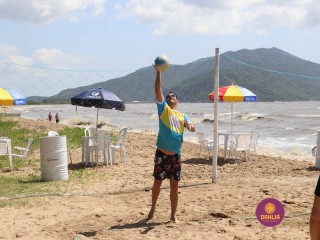 
<a style='margin-left: 5px;' class='btn btn-xs btn-social btn-facebook' href='https://www.facebook.com/sharer/sharer.php?u=https://boladovale.com.br/imgs/800-800-90/conteudo/fotos/1374/img2889.jpg' rel='popup' data-width='500' data-height='400'><i class='fa fa-facebook'></i>Compartilhar <span class='hidden-xs'>no Facebook</span>
</a> 
<a class='btn btn-default btn-xs' target='_blank' href='imgs/800-800-90/conteudo/fotos/1374/img2889.jpg'>
<span class='glyphicon glyphicon-cloud-download'></span> Salvar
</a> 
<span></span>