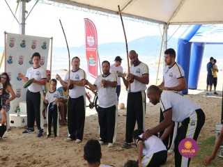 
<a style='margin-left: 5px;' class='btn btn-xs btn-social btn-facebook' href='https://www.facebook.com/sharer/sharer.php?u=https://boladovale.com.br/imgs/800-800-90/conteudo/fotos/1375/img2995.jpg' rel='popup' data-width='500' data-height='400'><i class='fa fa-facebook'></i>Compartilhar <span class='hidden-xs'>no Facebook</span>
</a> 
<a class='btn btn-default btn-xs' target='_blank' href='imgs/800-800-90/conteudo/fotos/1375/img2995.jpg'>
<span class='glyphicon glyphicon-cloud-download'></span> Salvar
</a> 
<span></span>