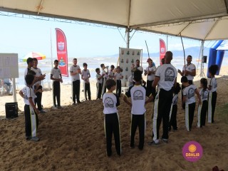 
<a style='margin-left: 5px;' class='btn btn-xs btn-social btn-facebook' href='https://www.facebook.com/sharer/sharer.php?u=https://boladovale.com.br/imgs/800-800-90/conteudo/fotos/1375/img3023.jpg' rel='popup' data-width='500' data-height='400'><i class='fa fa-facebook'></i>Compartilhar <span class='hidden-xs'>no Facebook</span>
</a> 
<a class='btn btn-default btn-xs' target='_blank' href='imgs/800-800-90/conteudo/fotos/1375/img3023.jpg'>
<span class='glyphicon glyphicon-cloud-download'></span> Salvar
</a> 
<span></span>