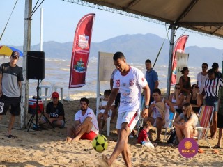 
<a style='margin-left: 5px;' class='btn btn-xs btn-social btn-facebook' href='https://www.facebook.com/sharer/sharer.php?u=https://boladovale.com.br/imgs/800-800-90/conteudo/fotos/1376/img3219.jpg' rel='popup' data-width='500' data-height='400'><i class='fa fa-facebook'></i>Compartilhar <span class='hidden-xs'>no Facebook</span>
</a> 
<a class='btn btn-default btn-xs' target='_blank' href='imgs/800-800-90/conteudo/fotos/1376/img3219.jpg'>
<span class='glyphicon glyphicon-cloud-download'></span> Salvar
</a> 
<span></span>