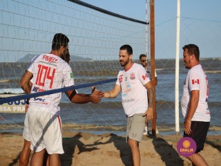 
<a style='margin-left: 5px;' class='btn btn-xs btn-social btn-facebook' href='https://www.facebook.com/sharer/sharer.php?u=https://boladovale.com.br/imgs/800-800-90/conteudo/fotos/1376/img3221.jpg' rel='popup' data-width='500' data-height='400'><i class='fa fa-facebook'></i>Compartilhar <span class='hidden-xs'>no Facebook</span>
</a> 
<a class='btn btn-default btn-xs' target='_blank' href='imgs/800-800-90/conteudo/fotos/1376/img3221.jpg'>
<span class='glyphicon glyphicon-cloud-download'></span> Salvar
</a> 
<span></span>