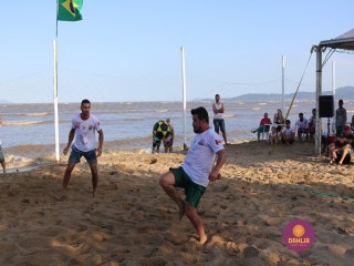 
<a style='margin-left: 5px;' class='btn btn-xs btn-social btn-facebook' href='https://www.facebook.com/sharer/sharer.php?u=https://boladovale.com.br/imgs/800-800-90/conteudo/fotos/1376/img3237.jpg' rel='popup' data-width='500' data-height='400'><i class='fa fa-facebook'></i>Compartilhar <span class='hidden-xs'>no Facebook</span>
</a> 
<a class='btn btn-default btn-xs' target='_blank' href='imgs/800-800-90/conteudo/fotos/1376/img3237.jpg'>
<span class='glyphicon glyphicon-cloud-download'></span> Salvar
</a> 
<span></span>