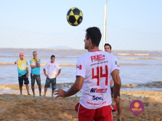 
<a style='margin-left: 5px;' class='btn btn-xs btn-social btn-facebook' href='https://www.facebook.com/sharer/sharer.php?u=https://boladovale.com.br/imgs/800-800-90/conteudo/fotos/1376/img3268.jpg' rel='popup' data-width='500' data-height='400'><i class='fa fa-facebook'></i>Compartilhar <span class='hidden-xs'>no Facebook</span>
</a> 
<a class='btn btn-default btn-xs' target='_blank' href='imgs/800-800-90/conteudo/fotos/1376/img3268.jpg'>
<span class='glyphicon glyphicon-cloud-download'></span> Salvar
</a> 
<span></span>