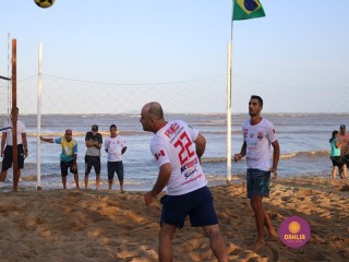 
<a style='margin-left: 5px;' class='btn btn-xs btn-social btn-facebook' href='https://www.facebook.com/sharer/sharer.php?u=https://boladovale.com.br/imgs/800-800-90/conteudo/fotos/1376/img3284.jpg' rel='popup' data-width='500' data-height='400'><i class='fa fa-facebook'></i>Compartilhar <span class='hidden-xs'>no Facebook</span>
</a> 
<a class='btn btn-default btn-xs' target='_blank' href='imgs/800-800-90/conteudo/fotos/1376/img3284.jpg'>
<span class='glyphicon glyphicon-cloud-download'></span> Salvar
</a> 
<span></span>