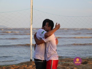 
<a style='margin-left: 5px;' class='btn btn-xs btn-social btn-facebook' href='https://www.facebook.com/sharer/sharer.php?u=https://boladovale.com.br/imgs/800-800-90/conteudo/fotos/1376/img3311.jpg' rel='popup' data-width='500' data-height='400'><i class='fa fa-facebook'></i>Compartilhar <span class='hidden-xs'>no Facebook</span>
</a> 
<a class='btn btn-default btn-xs' target='_blank' href='imgs/800-800-90/conteudo/fotos/1376/img3311.jpg'>
<span class='glyphicon glyphicon-cloud-download'></span> Salvar
</a> 
<span></span>