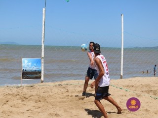 
<a style='margin-left: 5px;' class='btn btn-xs btn-social btn-facebook' href='https://www.facebook.com/sharer/sharer.php?u=https://boladovale.com.br/imgs/800-800-90/conteudo/fotos/1377/img3540.jpg' rel='popup' data-width='500' data-height='400'><i class='fa fa-facebook'></i>Compartilhar <span class='hidden-xs'>no Facebook</span>
</a> 
<a class='btn btn-default btn-xs' target='_blank' href='imgs/800-800-90/conteudo/fotos/1377/img3540.jpg'>
<span class='glyphicon glyphicon-cloud-download'></span> Salvar
</a> 
<span></span>
