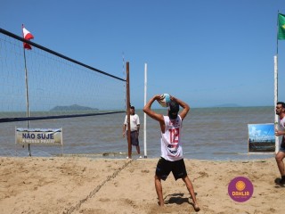 
<a style='margin-left: 5px;' class='btn btn-xs btn-social btn-facebook' href='https://www.facebook.com/sharer/sharer.php?u=https://boladovale.com.br/imgs/800-800-90/conteudo/fotos/1377/img3541.jpg' rel='popup' data-width='500' data-height='400'><i class='fa fa-facebook'></i>Compartilhar <span class='hidden-xs'>no Facebook</span>
</a> 
<a class='btn btn-default btn-xs' target='_blank' href='imgs/800-800-90/conteudo/fotos/1377/img3541.jpg'>
<span class='glyphicon glyphicon-cloud-download'></span> Salvar
</a> 
<span></span>