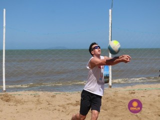 
<a style='margin-left: 5px;' class='btn btn-xs btn-social btn-facebook' href='https://www.facebook.com/sharer/sharer.php?u=https://boladovale.com.br/imgs/800-800-90/conteudo/fotos/1377/img3607.jpg' rel='popup' data-width='500' data-height='400'><i class='fa fa-facebook'></i>Compartilhar <span class='hidden-xs'>no Facebook</span>
</a> 
<a class='btn btn-default btn-xs' target='_blank' href='imgs/800-800-90/conteudo/fotos/1377/img3607.jpg'>
<span class='glyphicon glyphicon-cloud-download'></span> Salvar
</a> 
<span></span>