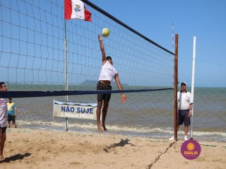 
<a style='margin-left: 5px;' class='btn btn-xs btn-social btn-facebook' href='https://www.facebook.com/sharer/sharer.php?u=https://boladovale.com.br/imgs/800-800-90/conteudo/fotos/1377/img3628.jpg' rel='popup' data-width='500' data-height='400'><i class='fa fa-facebook'></i>Compartilhar <span class='hidden-xs'>no Facebook</span>
</a> 
<a class='btn btn-default btn-xs' target='_blank' href='imgs/800-800-90/conteudo/fotos/1377/img3628.jpg'>
<span class='glyphicon glyphicon-cloud-download'></span> Salvar
</a> 
<span></span>