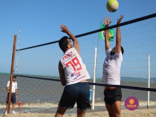 
<a style='margin-left: 5px;' class='btn btn-xs btn-social btn-facebook' href='https://www.facebook.com/sharer/sharer.php?u=https://boladovale.com.br/imgs/800-800-90/conteudo/fotos/1377/img3739.jpg' rel='popup' data-width='500' data-height='400'><i class='fa fa-facebook'></i>Compartilhar <span class='hidden-xs'>no Facebook</span>
</a> 
<a class='btn btn-default btn-xs' target='_blank' href='imgs/800-800-90/conteudo/fotos/1377/img3739.jpg'>
<span class='glyphicon glyphicon-cloud-download'></span> Salvar
</a> 
<span></span>