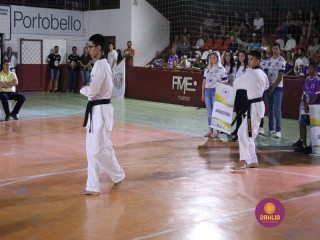 
<a style='margin-left: 5px;' class='btn btn-xs btn-social btn-facebook' href='https://www.facebook.com/sharer/sharer.php?u=https://boladovale.com.br/imgs/800-800-90/conteudo/fotos/1381/img4156.jpg' rel='popup' data-width='500' data-height='400'><i class='fa fa-facebook'></i>Compartilhar <span class='hidden-xs'>no Facebook</span>
</a> 
<a class='btn btn-default btn-xs' target='_blank' href='imgs/800-800-90/conteudo/fotos/1381/img4156.jpg'>
<span class='glyphicon glyphicon-cloud-download'></span> Salvar
</a> 
<span></span>