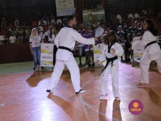 
<a style='margin-left: 5px;' class='btn btn-xs btn-social btn-facebook' href='https://www.facebook.com/sharer/sharer.php?u=https://boladovale.com.br/imgs/800-800-90/conteudo/fotos/1381/img4181.jpg' rel='popup' data-width='500' data-height='400'><i class='fa fa-facebook'></i>Compartilhar <span class='hidden-xs'>no Facebook</span>
</a> 
<a class='btn btn-default btn-xs' target='_blank' href='imgs/800-800-90/conteudo/fotos/1381/img4181.jpg'>
<span class='glyphicon glyphicon-cloud-download'></span> Salvar
</a> 
<span></span>