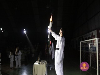 
<a style='margin-left: 5px;' class='btn btn-xs btn-social btn-facebook' href='https://www.facebook.com/sharer/sharer.php?u=https://boladovale.com.br/imgs/800-800-90/conteudo/fotos/1381/img4364.jpg' rel='popup' data-width='500' data-height='400'><i class='fa fa-facebook'></i>Compartilhar <span class='hidden-xs'>no Facebook</span>
</a> 
<a class='btn btn-default btn-xs' target='_blank' href='imgs/800-800-90/conteudo/fotos/1381/img4364.jpg'>
<span class='glyphicon glyphicon-cloud-download'></span> Salvar
</a> 
<span></span>