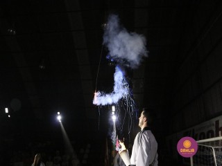 
<a style='margin-left: 5px;' class='btn btn-xs btn-social btn-facebook' href='https://www.facebook.com/sharer/sharer.php?u=https://boladovale.com.br/imgs/800-800-90/conteudo/fotos/1381/img4366.jpg' rel='popup' data-width='500' data-height='400'><i class='fa fa-facebook'></i>Compartilhar <span class='hidden-xs'>no Facebook</span>
</a> 
<a class='btn btn-default btn-xs' target='_blank' href='imgs/800-800-90/conteudo/fotos/1381/img4366.jpg'>
<span class='glyphicon glyphicon-cloud-download'></span> Salvar
</a> 
<span></span>