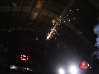 
<a style='margin-left: 5px;' class='btn btn-xs btn-social btn-facebook' href='https://www.facebook.com/sharer/sharer.php?u=https://boladovale.com.br/imgs/800-800-90/conteudo/fotos/1381/img4368.jpg' rel='popup' data-width='500' data-height='400'><i class='fa fa-facebook'></i>Compartilhar <span class='hidden-xs'>no Facebook</span>
</a> 
<a class='btn btn-default btn-xs' target='_blank' href='imgs/800-800-90/conteudo/fotos/1381/img4368.jpg'>
<span class='glyphicon glyphicon-cloud-download'></span> Salvar
</a> 
<span></span>