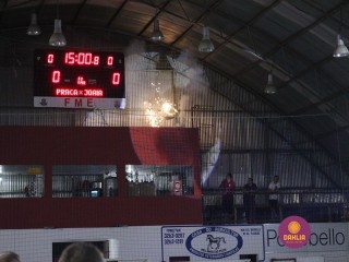 
<a style='margin-left: 5px;' class='btn btn-xs btn-social btn-facebook' href='https://www.facebook.com/sharer/sharer.php?u=https://boladovale.com.br/imgs/800-800-90/conteudo/fotos/1381/img4379.jpg' rel='popup' data-width='500' data-height='400'><i class='fa fa-facebook'></i>Compartilhar <span class='hidden-xs'>no Facebook</span>
</a> 
<a class='btn btn-default btn-xs' target='_blank' href='imgs/800-800-90/conteudo/fotos/1381/img4379.jpg'>
<span class='glyphicon glyphicon-cloud-download'></span> Salvar
</a> 
<span></span>