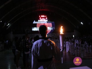 
<a style='margin-left: 5px;' class='btn btn-xs btn-social btn-facebook' href='https://www.facebook.com/sharer/sharer.php?u=https://boladovale.com.br/imgs/800-800-90/conteudo/fotos/1381/img4407.jpg' rel='popup' data-width='500' data-height='400'><i class='fa fa-facebook'></i>Compartilhar <span class='hidden-xs'>no Facebook</span>
</a> 
<a class='btn btn-default btn-xs' target='_blank' href='imgs/800-800-90/conteudo/fotos/1381/img4407.jpg'>
<span class='glyphicon glyphicon-cloud-download'></span> Salvar
</a> 
<span></span>