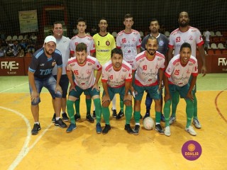 
<a style='margin-left: 5px;' class='btn btn-xs btn-social btn-facebook' href='https://www.facebook.com/sharer/sharer.php?u=https://boladovale.com.br/imgs/800-800-90/conteudo/fotos/1385/img4944.jpg' rel='popup' data-width='500' data-height='400'><i class='fa fa-facebook'></i>Compartilhar <span class='hidden-xs'>no Facebook</span>
</a> 
<a class='btn btn-default btn-xs' target='_blank' href='imgs/800-800-90/conteudo/fotos/1385/img4944.jpg'>
<span class='glyphicon glyphicon-cloud-download'></span> Salvar
</a> 
<span></span>