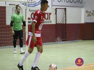 
<a style='margin-left: 5px;' class='btn btn-xs btn-social btn-facebook' href='https://www.facebook.com/sharer/sharer.php?u=https://boladovale.com.br/imgs/800-800-90/conteudo/fotos/1385/img4950.jpg' rel='popup' data-width='500' data-height='400'><i class='fa fa-facebook'></i>Compartilhar <span class='hidden-xs'>no Facebook</span>
</a> 
<a class='btn btn-default btn-xs' target='_blank' href='imgs/800-800-90/conteudo/fotos/1385/img4950.jpg'>
<span class='glyphicon glyphicon-cloud-download'></span> Salvar
</a> 
<span></span>