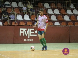 
<a style='margin-left: 5px;' class='btn btn-xs btn-social btn-facebook' href='https://www.facebook.com/sharer/sharer.php?u=https://boladovale.com.br/imgs/800-800-90/conteudo/fotos/1385/img4954.jpg' rel='popup' data-width='500' data-height='400'><i class='fa fa-facebook'></i>Compartilhar <span class='hidden-xs'>no Facebook</span>
</a> 
<a class='btn btn-default btn-xs' target='_blank' href='imgs/800-800-90/conteudo/fotos/1385/img4954.jpg'>
<span class='glyphicon glyphicon-cloud-download'></span> Salvar
</a> 
<span></span>