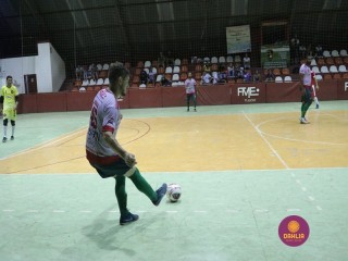 
<a style='margin-left: 5px;' class='btn btn-xs btn-social btn-facebook' href='https://www.facebook.com/sharer/sharer.php?u=https://boladovale.com.br/imgs/800-800-90/conteudo/fotos/1385/img4959.jpg' rel='popup' data-width='500' data-height='400'><i class='fa fa-facebook'></i>Compartilhar <span class='hidden-xs'>no Facebook</span>
</a> 
<a class='btn btn-default btn-xs' target='_blank' href='imgs/800-800-90/conteudo/fotos/1385/img4959.jpg'>
<span class='glyphicon glyphicon-cloud-download'></span> Salvar
</a> 
<span></span>