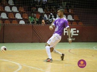 
<a style='margin-left: 5px;' class='btn btn-xs btn-social btn-facebook' href='https://www.facebook.com/sharer/sharer.php?u=https://boladovale.com.br/imgs/800-800-90/conteudo/fotos/1391/img0482.jpg' rel='popup' data-width='500' data-height='400'><i class='fa fa-facebook'></i>Compartilhar <span class='hidden-xs'>no Facebook</span>
</a> 
<a class='btn btn-default btn-xs' target='_blank' href='imgs/800-800-90/conteudo/fotos/1391/img0482.jpg'>
<span class='glyphicon glyphicon-cloud-download'></span> Salvar
</a> 
<span></span>