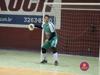 
<a style='margin-left: 5px;' class='btn btn-xs btn-social btn-facebook' href='https://www.facebook.com/sharer/sharer.php?u=https://boladovale.com.br/imgs/800-800-90/conteudo/fotos/1391/img0484.jpg' rel='popup' data-width='500' data-height='400'><i class='fa fa-facebook'></i>Compartilhar <span class='hidden-xs'>no Facebook</span>
</a> 
<a class='btn btn-default btn-xs' target='_blank' href='imgs/800-800-90/conteudo/fotos/1391/img0484.jpg'>
<span class='glyphicon glyphicon-cloud-download'></span> Salvar
</a> 
<span></span>