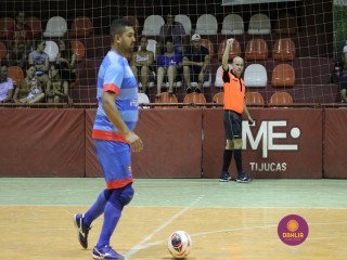 
<a style='margin-left: 5px;' class='btn btn-xs btn-social btn-facebook' href='https://www.facebook.com/sharer/sharer.php?u=https://boladovale.com.br/imgs/800-800-90/conteudo/fotos/1391/img0488.jpg' rel='popup' data-width='500' data-height='400'><i class='fa fa-facebook'></i>Compartilhar <span class='hidden-xs'>no Facebook</span>
</a> 
<a class='btn btn-default btn-xs' target='_blank' href='imgs/800-800-90/conteudo/fotos/1391/img0488.jpg'>
<span class='glyphicon glyphicon-cloud-download'></span> Salvar
</a> 
<span></span>