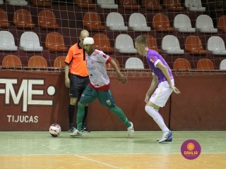 
<a style='margin-left: 5px;' class='btn btn-xs btn-social btn-facebook' href='https://www.facebook.com/sharer/sharer.php?u=https://boladovale.com.br/imgs/800-800-90/conteudo/fotos/1391/img0499.jpg' rel='popup' data-width='500' data-height='400'><i class='fa fa-facebook'></i>Compartilhar <span class='hidden-xs'>no Facebook</span>
</a> 
<a class='btn btn-default btn-xs' target='_blank' href='imgs/800-800-90/conteudo/fotos/1391/img0499.jpg'>
<span class='glyphicon glyphicon-cloud-download'></span> Salvar
</a> 
<span></span>