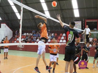 
<a style='margin-left: 5px;' class='btn btn-xs btn-social btn-facebook' href='https://www.facebook.com/sharer/sharer.php?u=https://boladovale.com.br/imgs/800-800-90/conteudo/fotos/1395/img5391.jpg' rel='popup' data-width='500' data-height='400'><i class='fa fa-facebook'></i>Compartilhar <span class='hidden-xs'>no Facebook</span>
</a> 
<a class='btn btn-default btn-xs' target='_blank' href='imgs/800-800-90/conteudo/fotos/1395/img5391.jpg'>
<span class='glyphicon glyphicon-cloud-download'></span> Salvar
</a> 
<span></span>