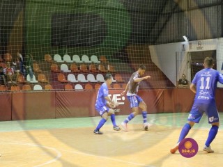 
<a style='margin-left: 5px;' class='btn btn-xs btn-social btn-facebook' href='https://www.facebook.com/sharer/sharer.php?u=https://boladovale.com.br/imgs/800-800-90/conteudo/fotos/1402/img1556.jpg' rel='popup' data-width='500' data-height='400'><i class='fa fa-facebook'></i>Compartilhar <span class='hidden-xs'>no Facebook</span>
</a> 
<a class='btn btn-default btn-xs' target='_blank' href='imgs/800-800-90/conteudo/fotos/1402/img1556.jpg'>
<span class='glyphicon glyphicon-cloud-download'></span> Salvar
</a> 
<span></span>